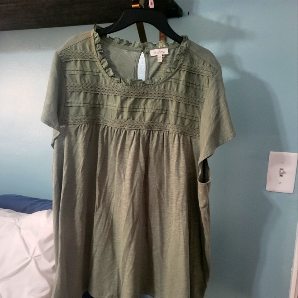 Womens Plus size top